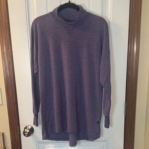 L.L. Bean Women's Turtleneck Sweater in Deep Purple